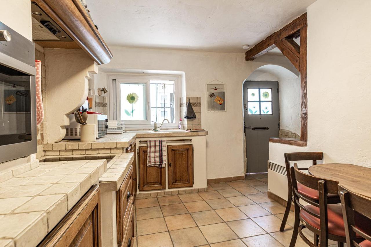 Maison De Village Au Coeur De LʼIsle-sur-la-Sorgue Zewnętrze zdjęcie
